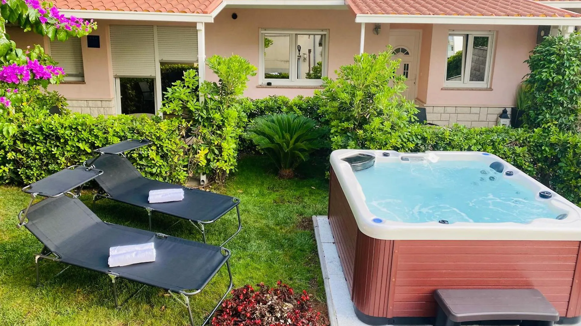 Santa Lucia Apartments Split