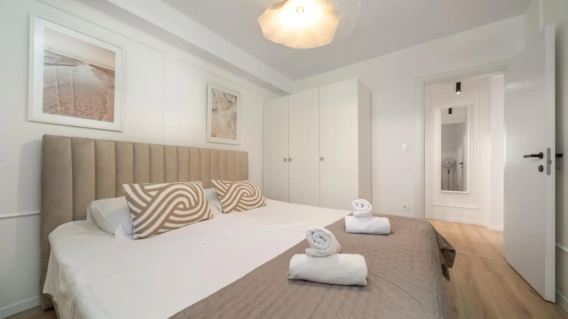Santa Lucia Apartments With Whirlpool Σπλιτ