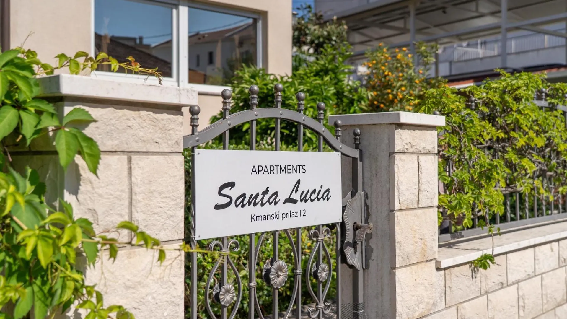 Santa Lucia Apartments With Whirlpool Σπλιτ Κροατία