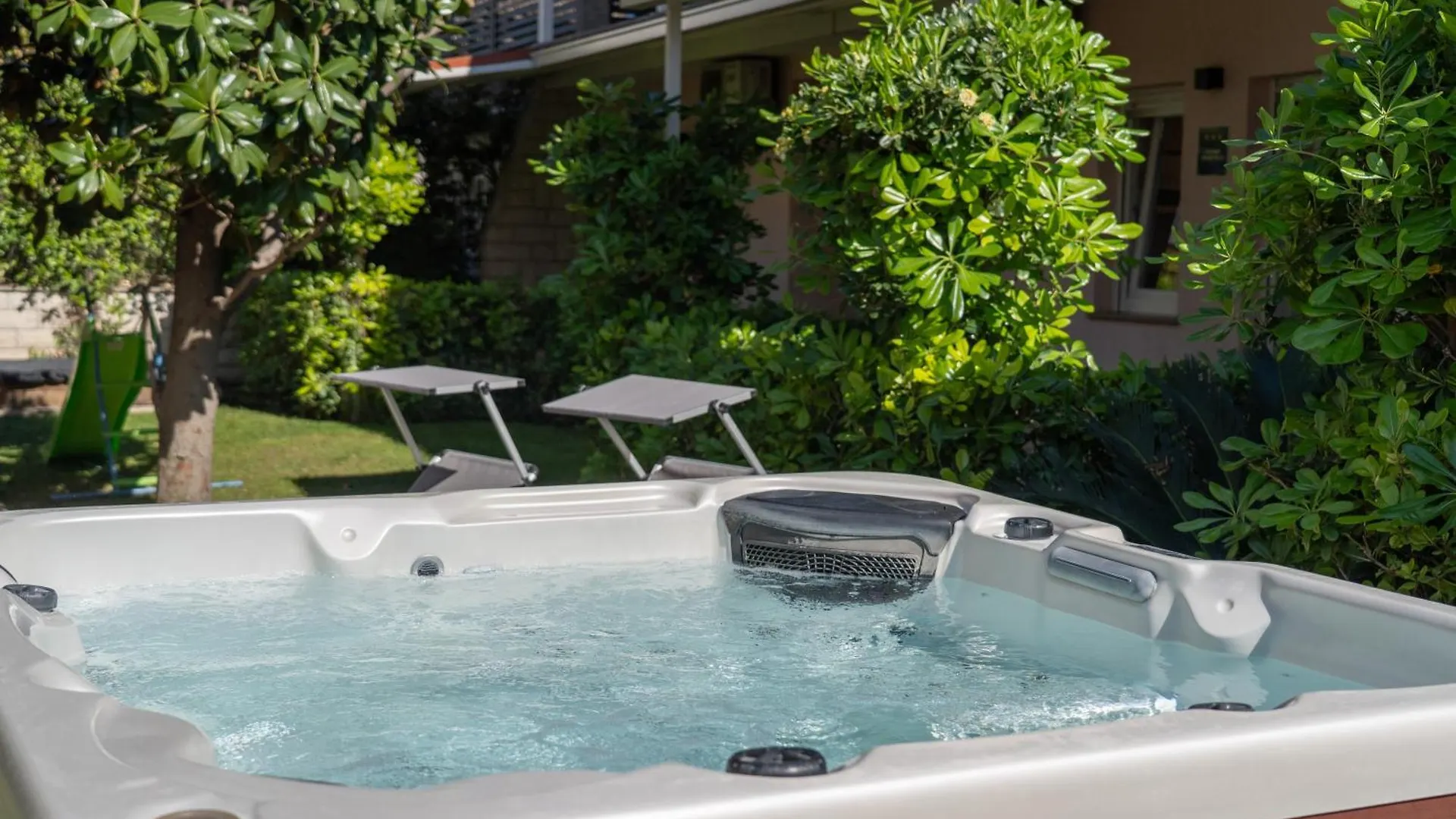 Santa Lucia Apartments With Whirlpool Σπλιτ