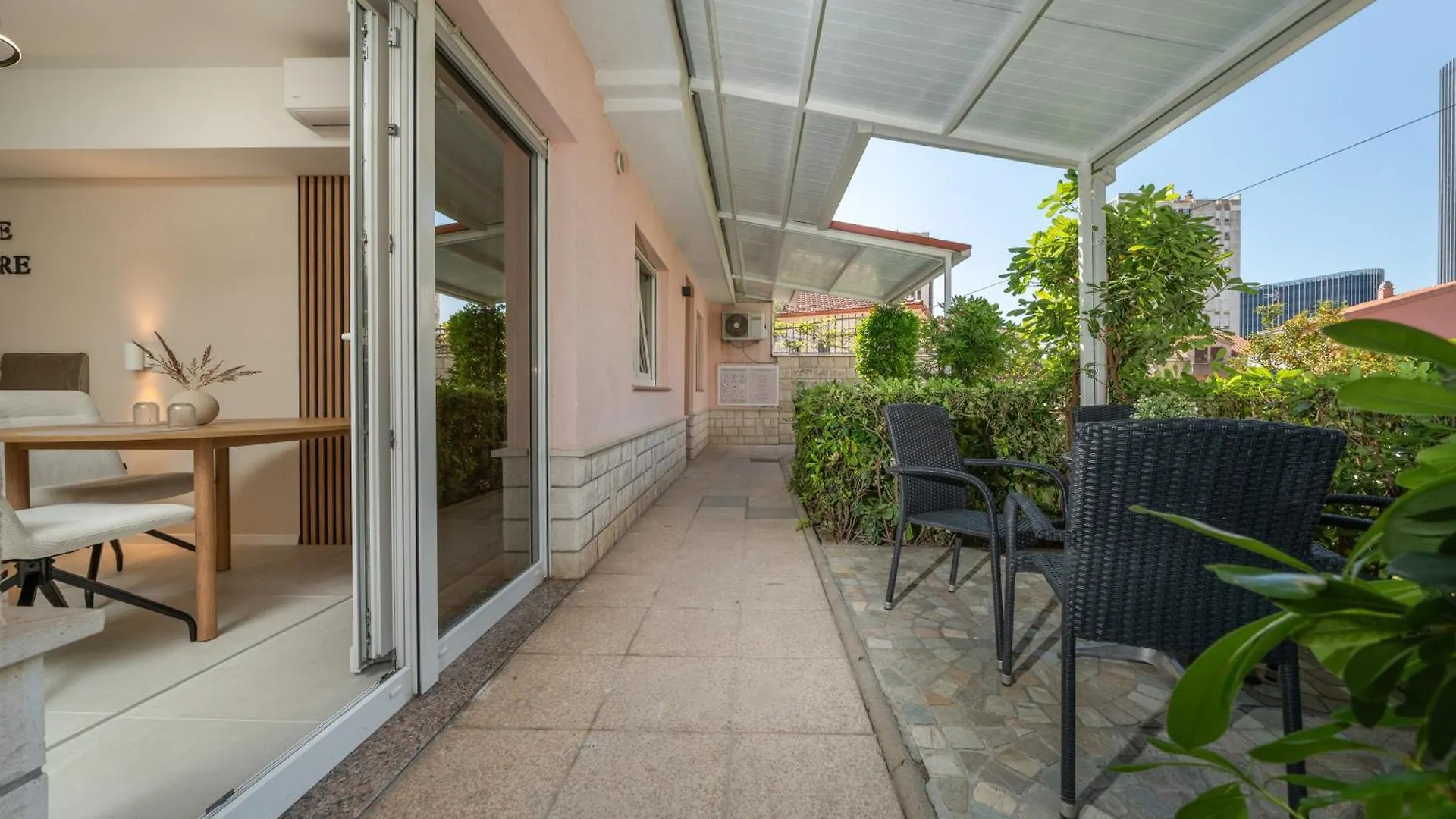 Santa Lucia Apartments With Whirlpool Σπλιτ