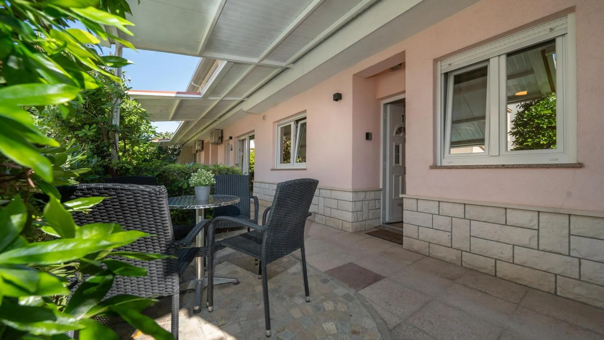 Santa Lucia Apartments With Whirlpool Σπλιτ 0*,  Κροατία